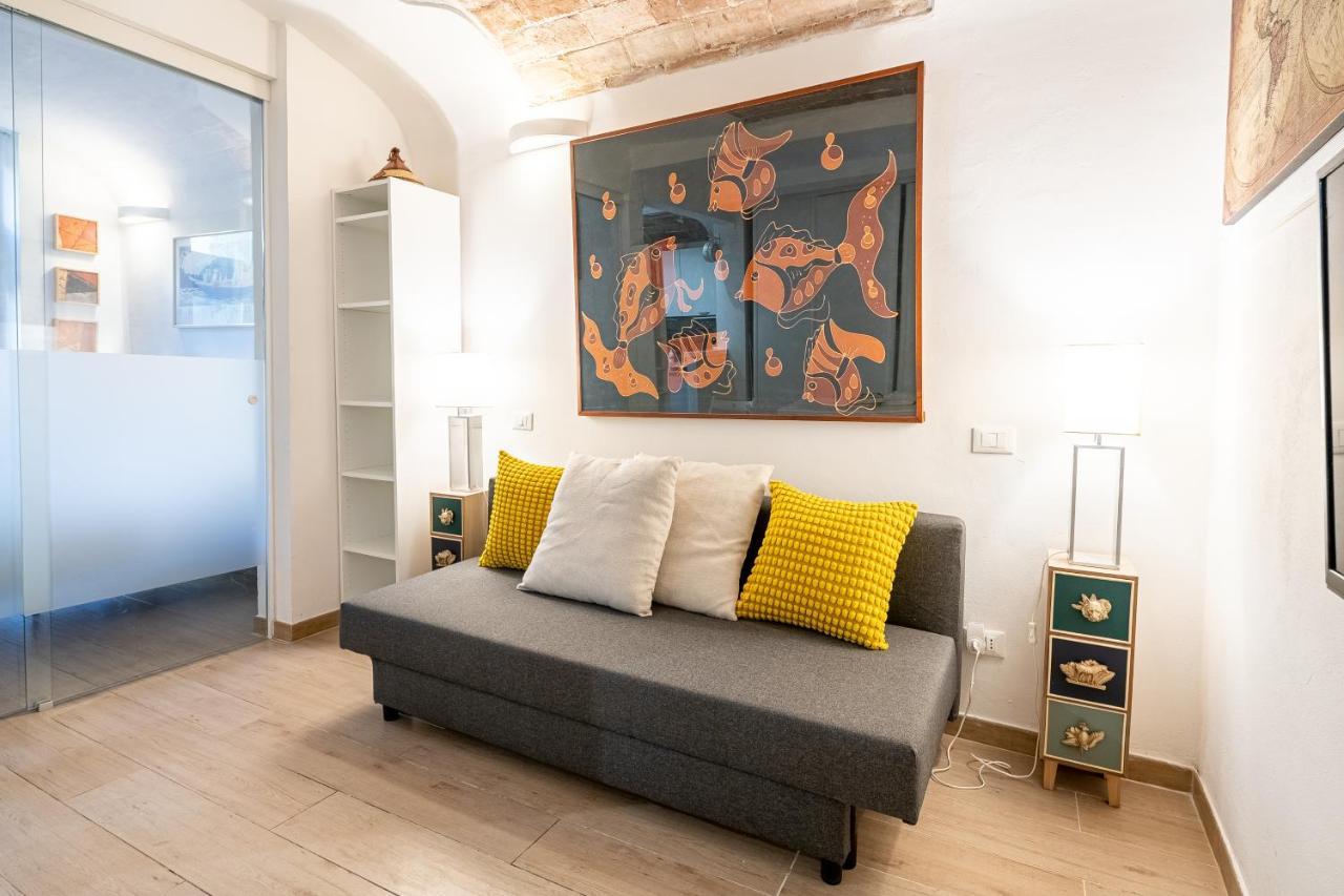 Oltrarno Bright Apartment Con Patio Privato Флоренция Екстериор снимка